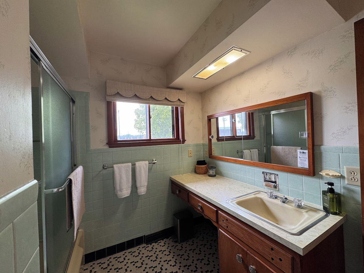 The Original Playbook bath