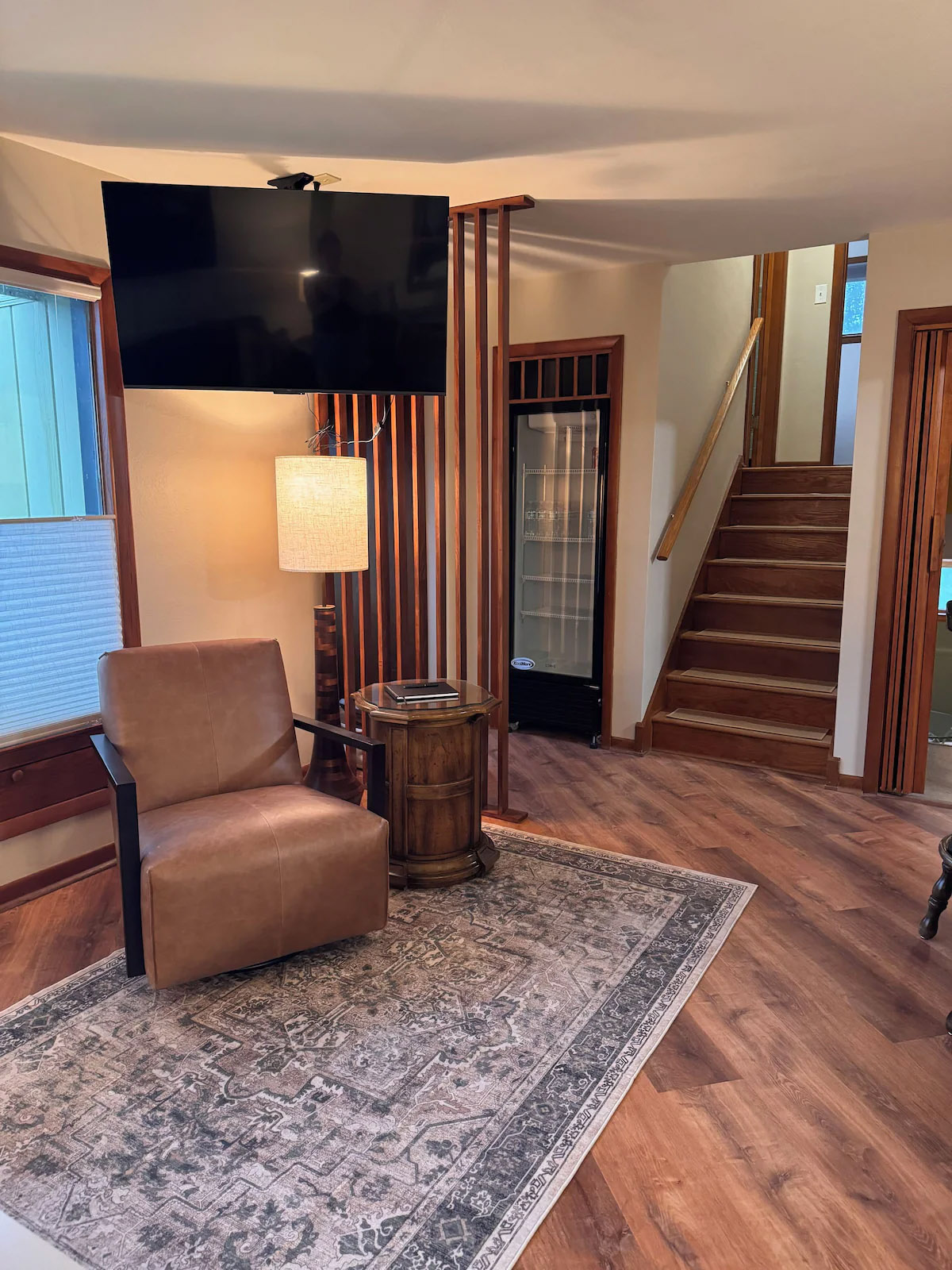 Stocked beverage fridge & lounge